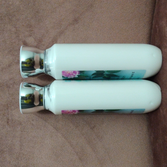 NEW B&BW HELLO BEAUTIFUL Lotion Set - Picture 2 of 3